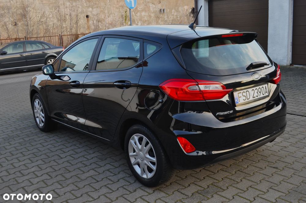 Ford Fiesta 1.1 S&S TREND - 6