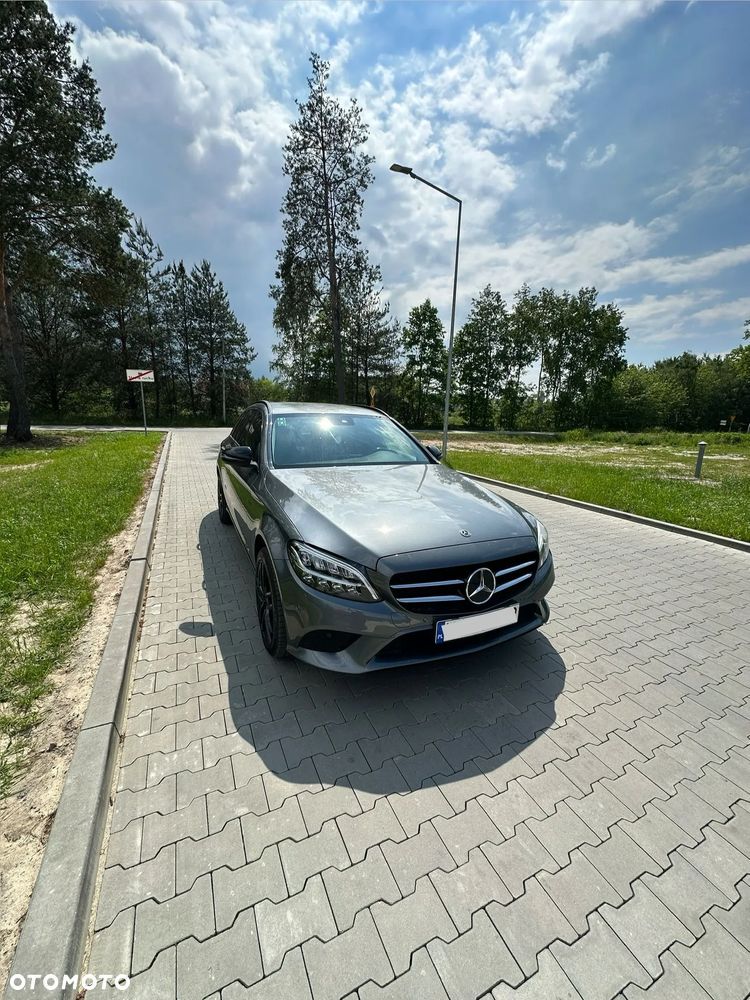 Mercedes-Benz Klasa C 220 d 4MATIC 9G-TRONIC - 2