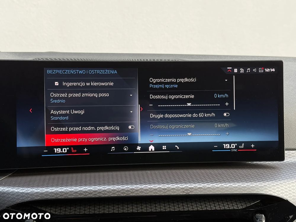 BMW Seria 3 - 38