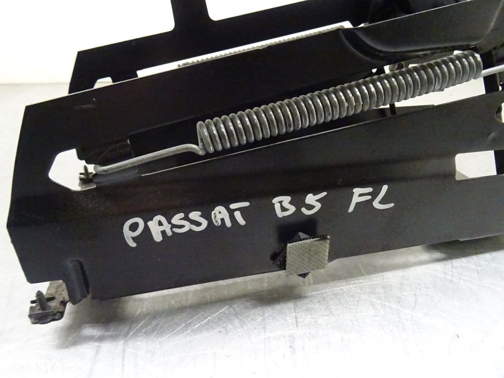 PASSAT B5 FL SEDAN 1.9TDI PODŁOKIETNIK - 5