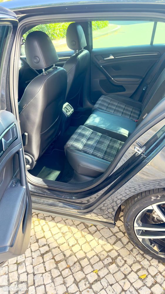 VW Golf GTD 2.0 TDI SCR DSG - 16