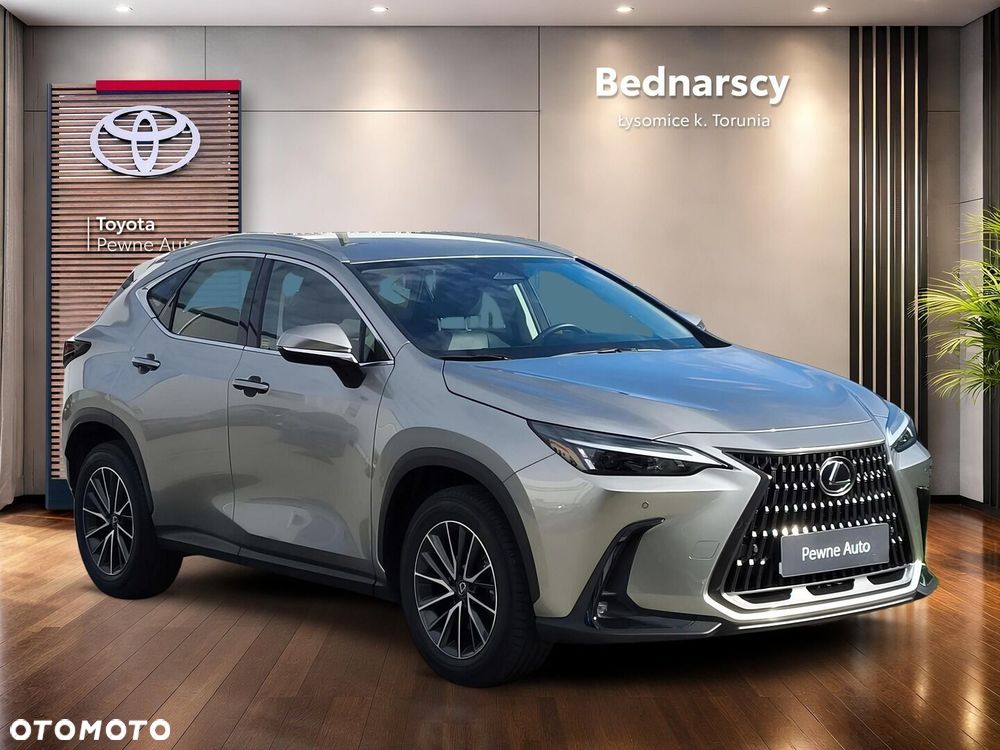 Lexus NX 350h Business AWD - 8