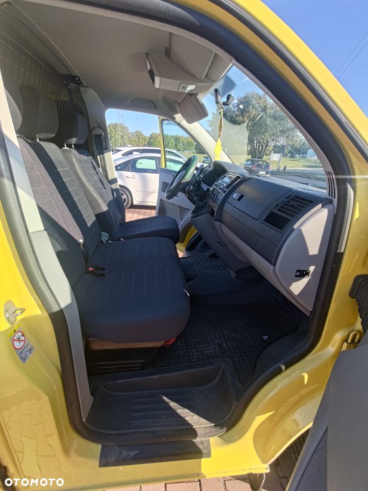 Volkswagen T5 - 14