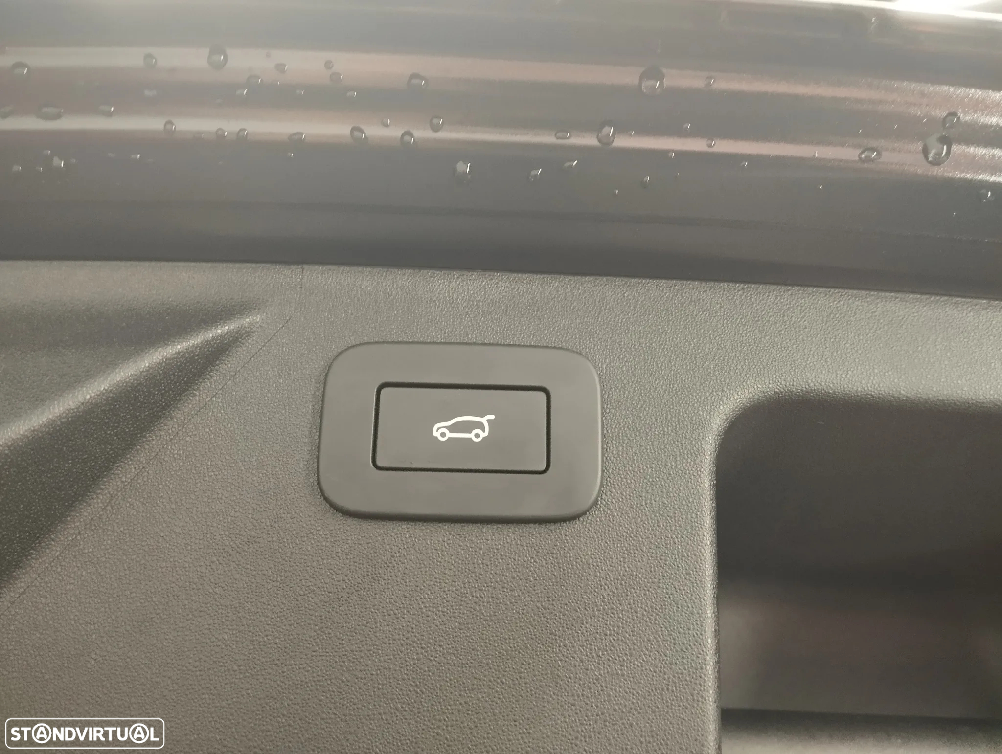 Land Rover Discovery Sport 1.5 I3 P300e AWD S - 15