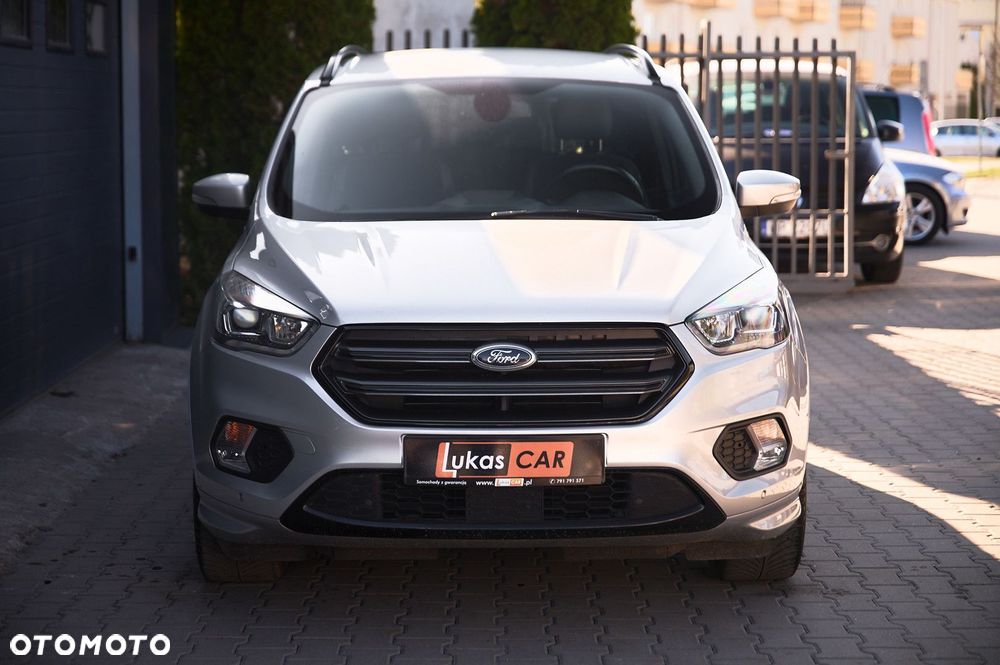 Ford Kuga - 2