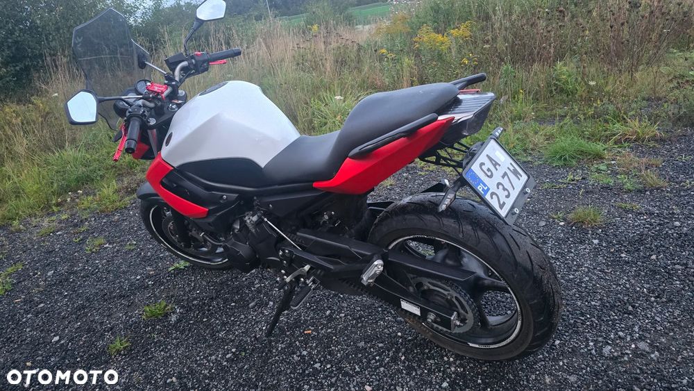 Yamaha XJ - 3
