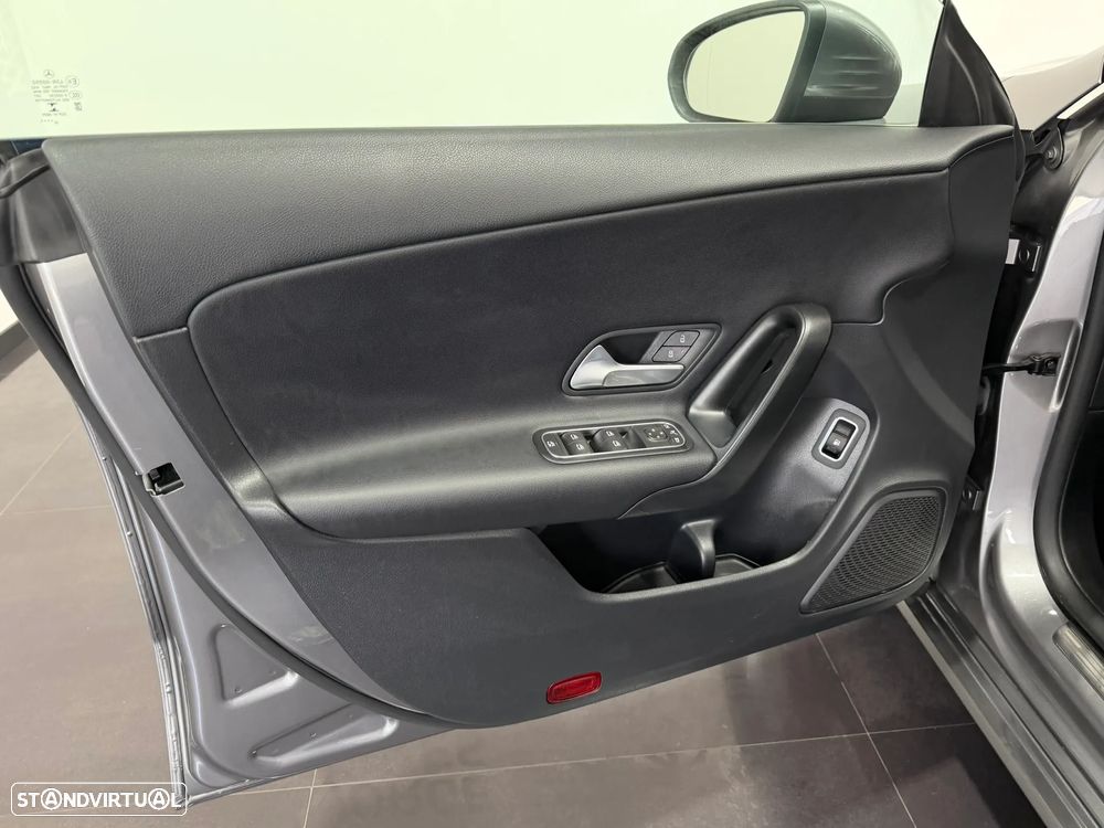Mercedes-Benz CLA 250 e Shooting Brake Progressive - 19