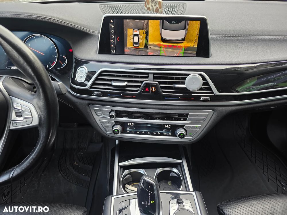 BMW Seria 7 730Ld xDrive - 16