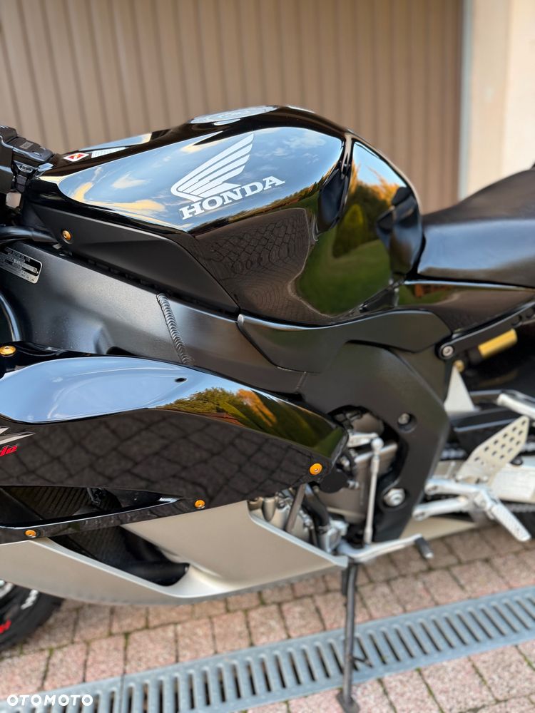 Honda CBR - 21