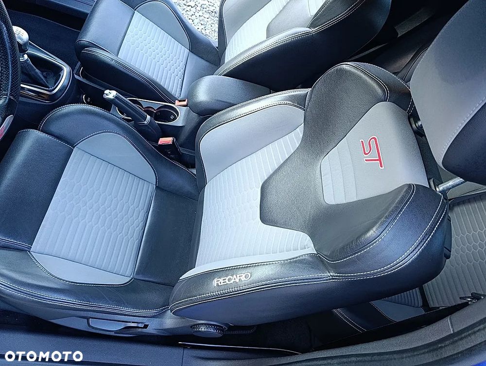Ford Fiesta ST2 EU6 - 19