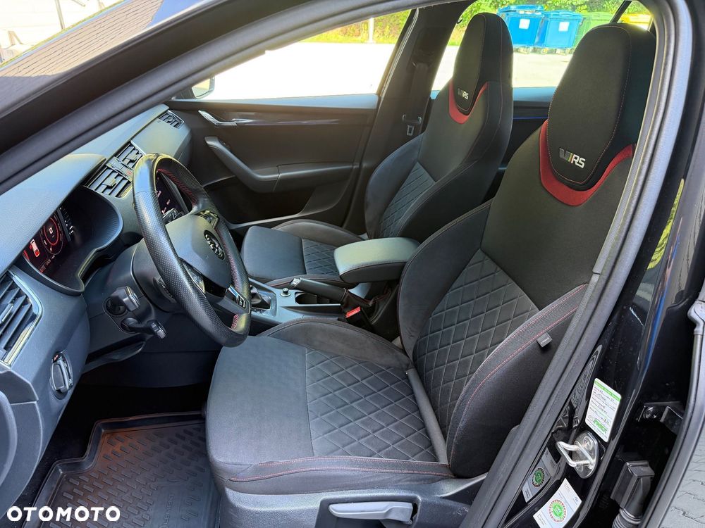 Skoda Octavia 2.0 TDI 4x4 DSG RS - 20