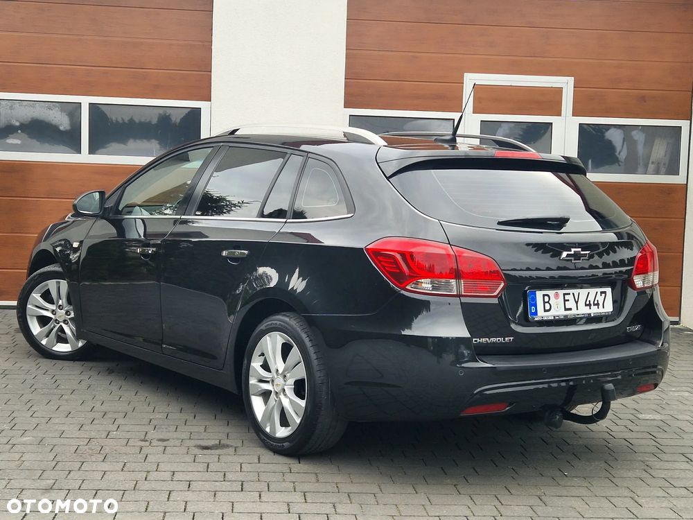 Chevrolet Cruze - 14