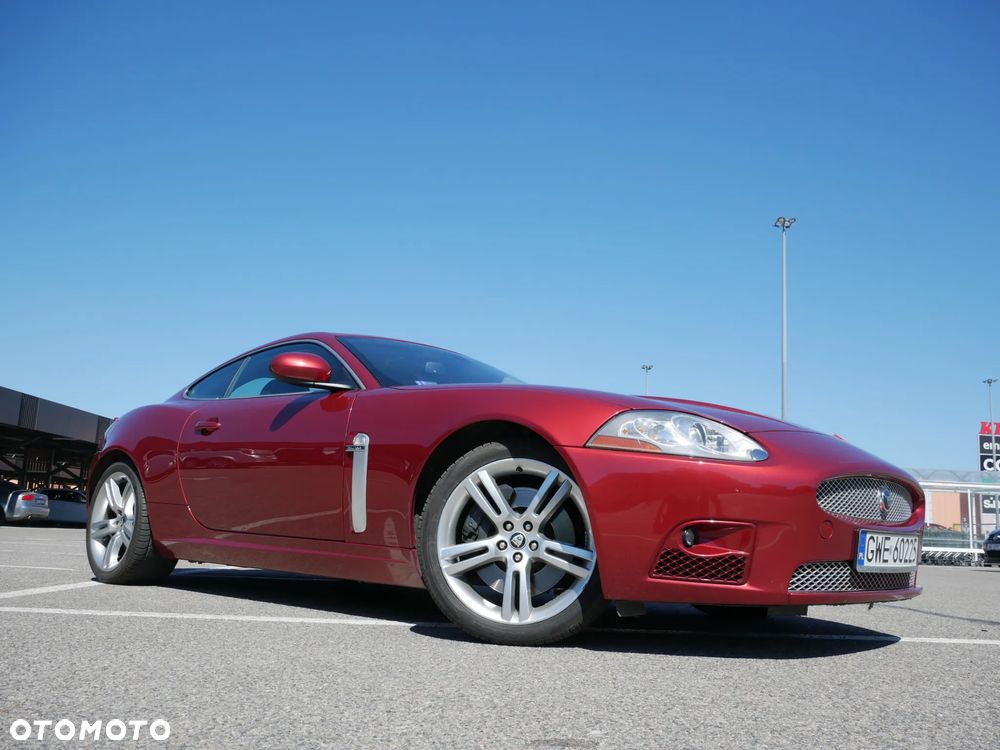 Jaguar XK XKR - 5