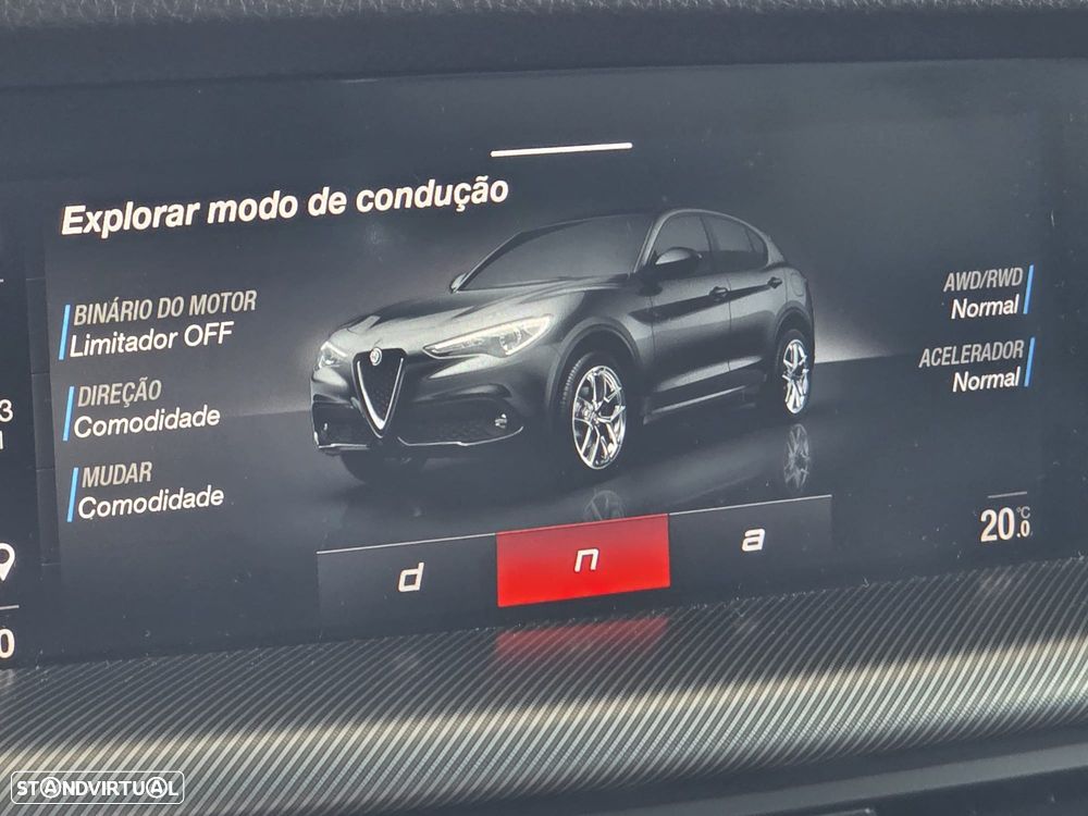 Alfa Romeo Stelvio 2.2 D Sprint Q4 AT8 - 29