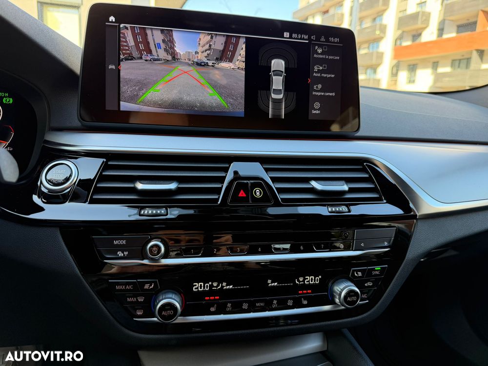 BMW Seria 5 518d Aut. Luxury Line - 13