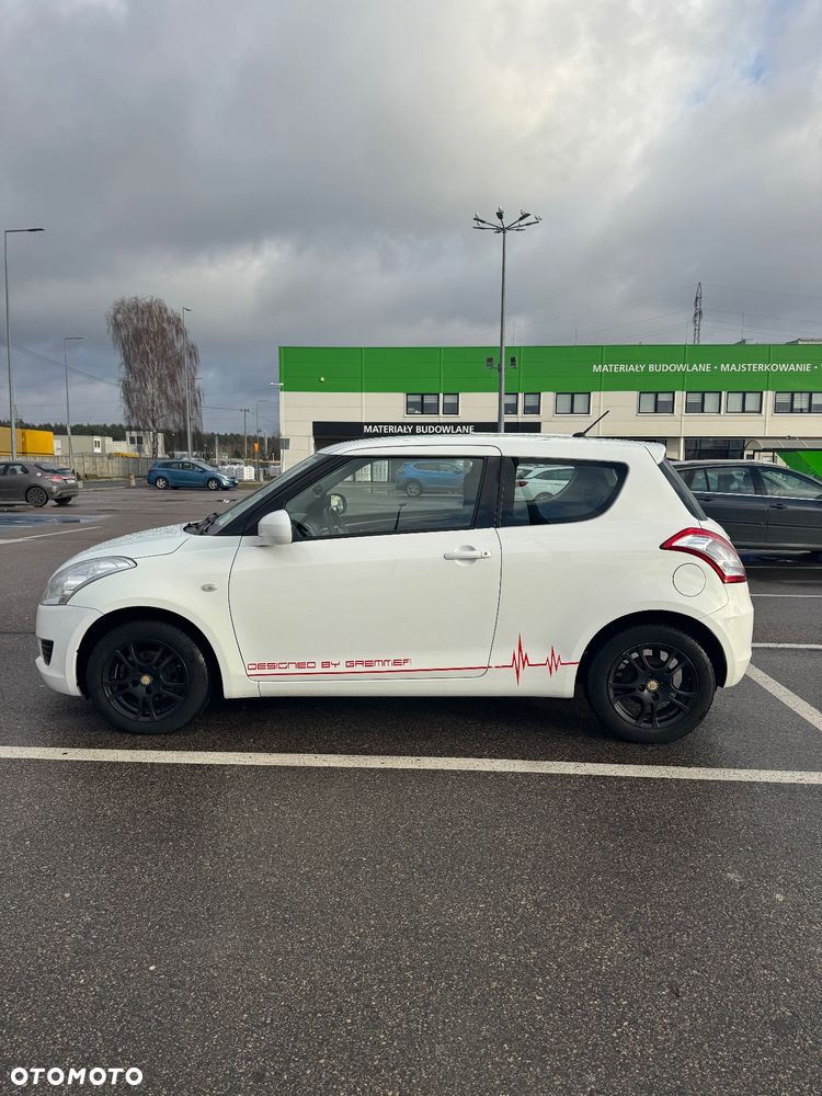 Suzuki Swift - 9