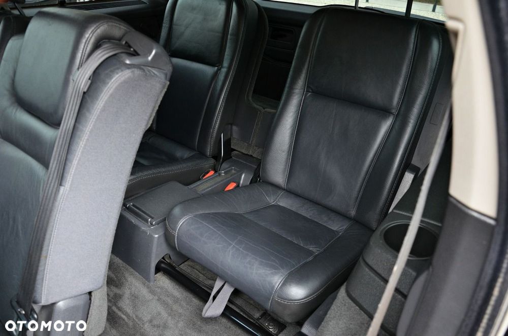 Volvo XC 90 - 8