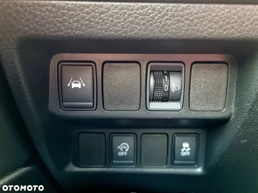 Nissan Qashqai 1.5 dCi Tekna - 21