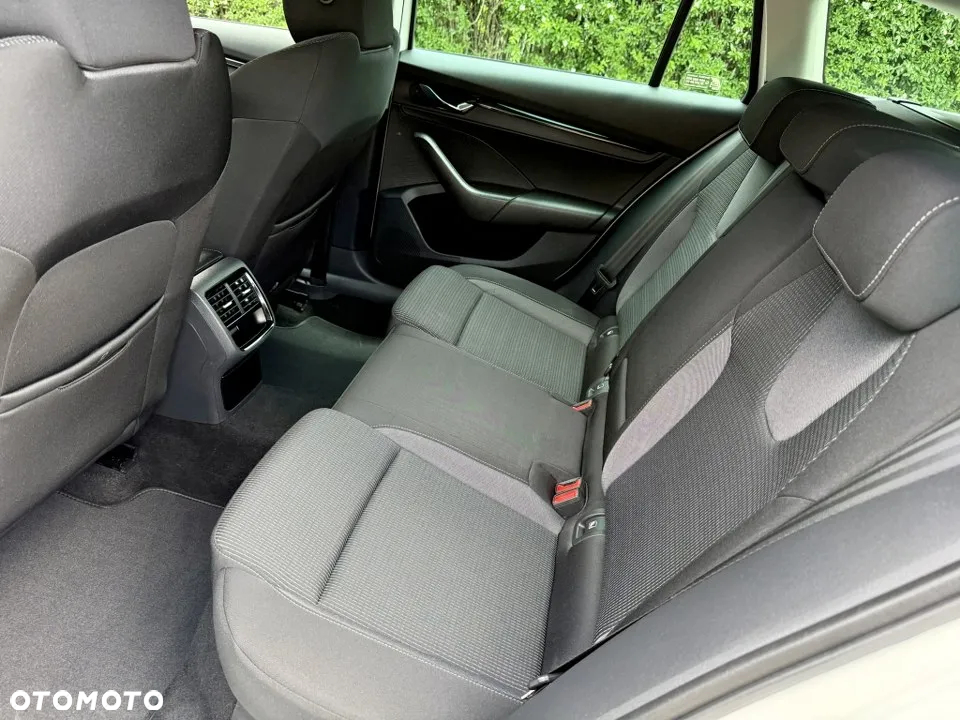 Skoda Octavia 1.5 TSI ACT Ambition - 37