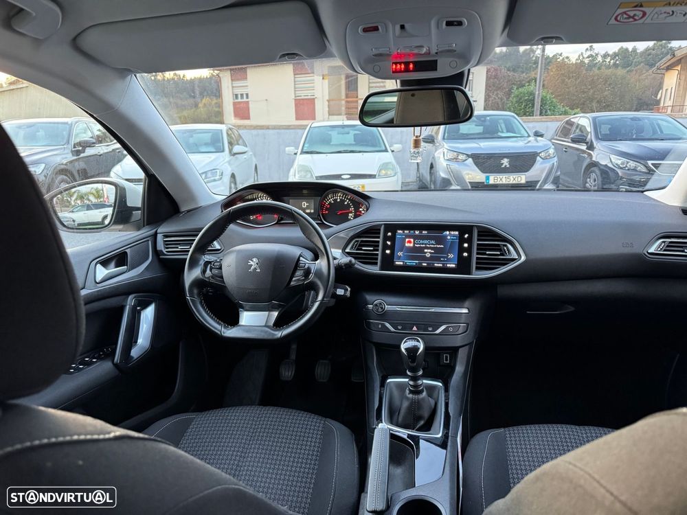 Peugeot 308 1.5 BlueHDi Business Line - 24