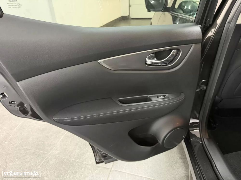 Nissan Qashqai — fotografia 19