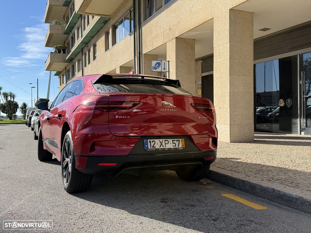 Jaguar I-Pace - 6