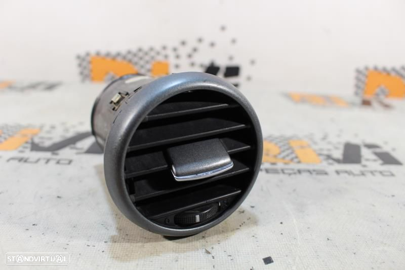 Arejador / Difusor De Ar Seat Leon (1P1)  5P0819203 / 5P0 819 203 - 3