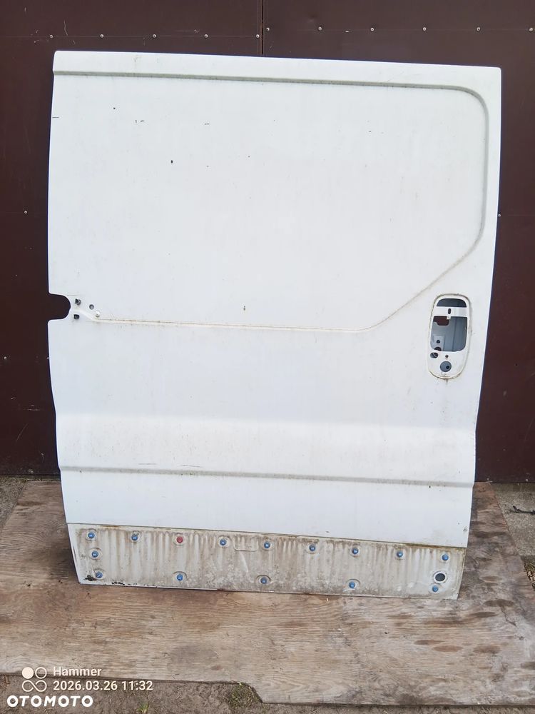 TRAFIC II VIVARO A drzwi prawe przesuwne białe 474 - 1