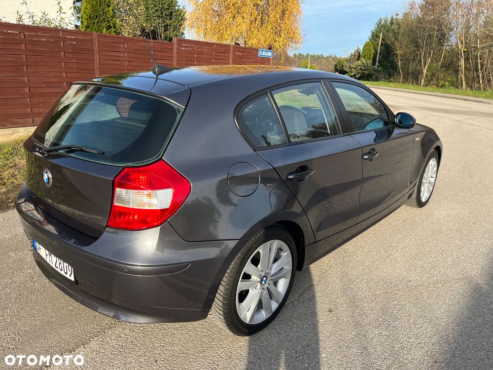 BMW Seria 1 - 11