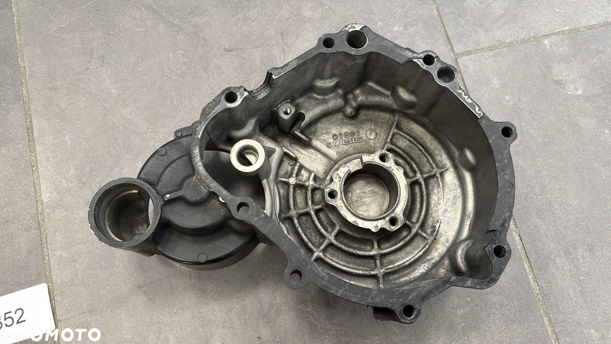 Pokrywa Dekiel Osłona Alternatora Suzuki GSXR 600 750. 2006-11 [1352] - 2
