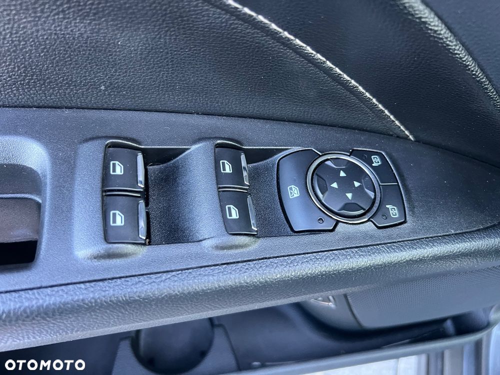 Ford Mondeo 2.0 Ti-VCT Titanium - 22