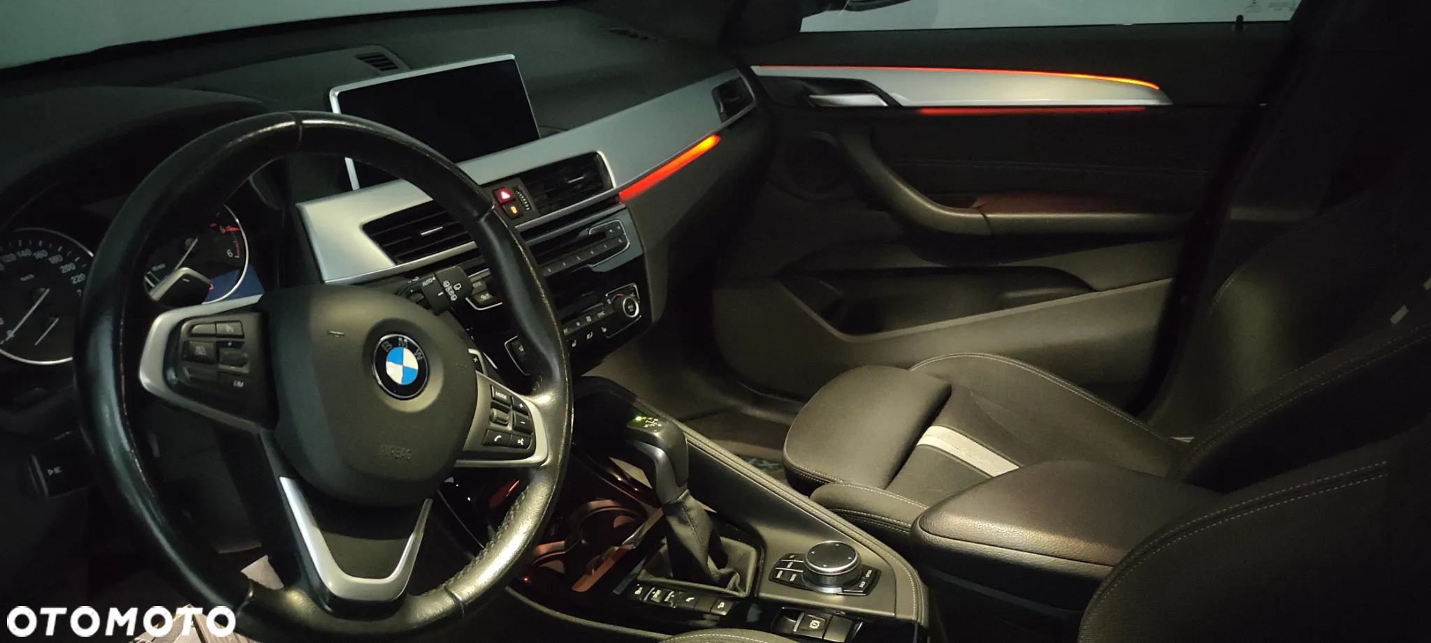 BMW X1 xDrive18d - 17