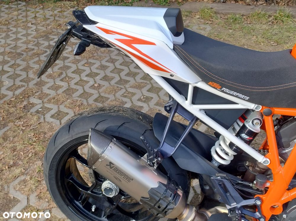KTM Super Duke - 23