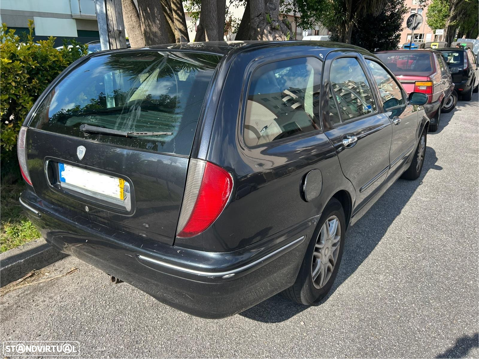 Lancia Lybra SW 1.9 JTD LS Plus - 3