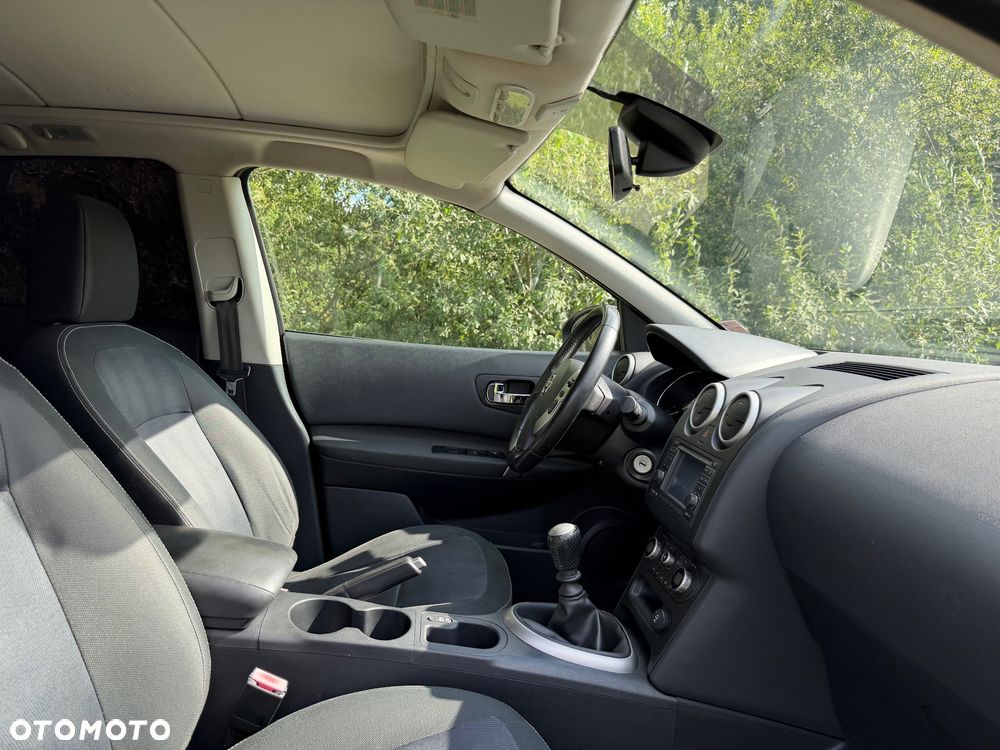 Nissan Qashqai 2.0 dCi DPF tekna - 14