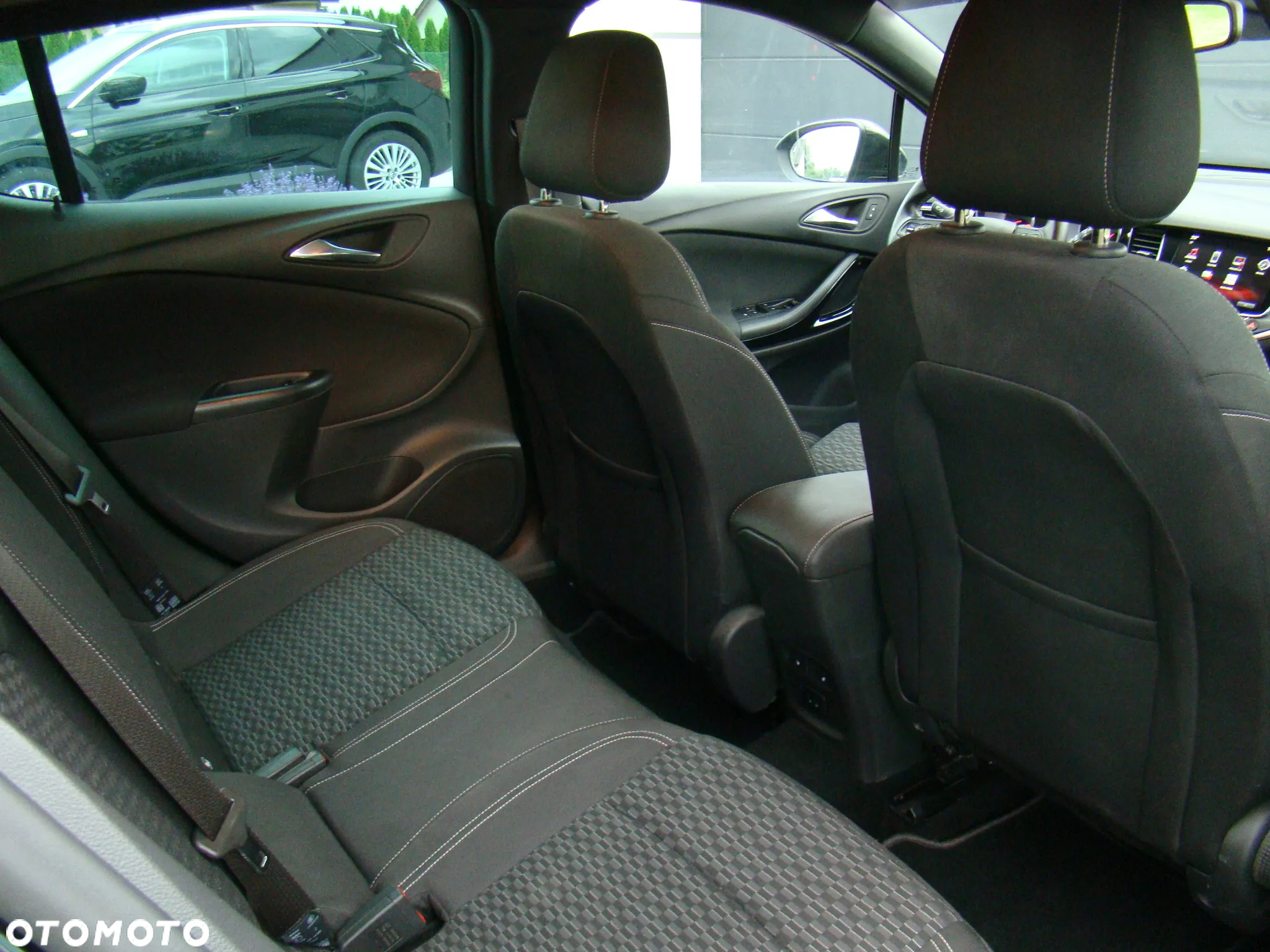 Opel Astra 1.4 Turbo Dynamic - 30