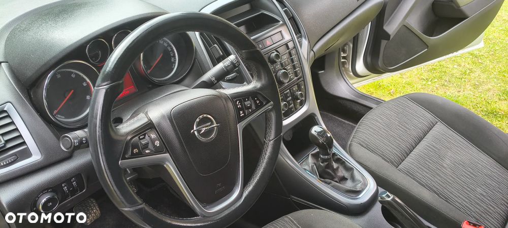 Opel Astra 1.7 CDTI 111 - 8