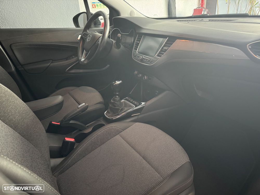 Opel Crossland X - 15