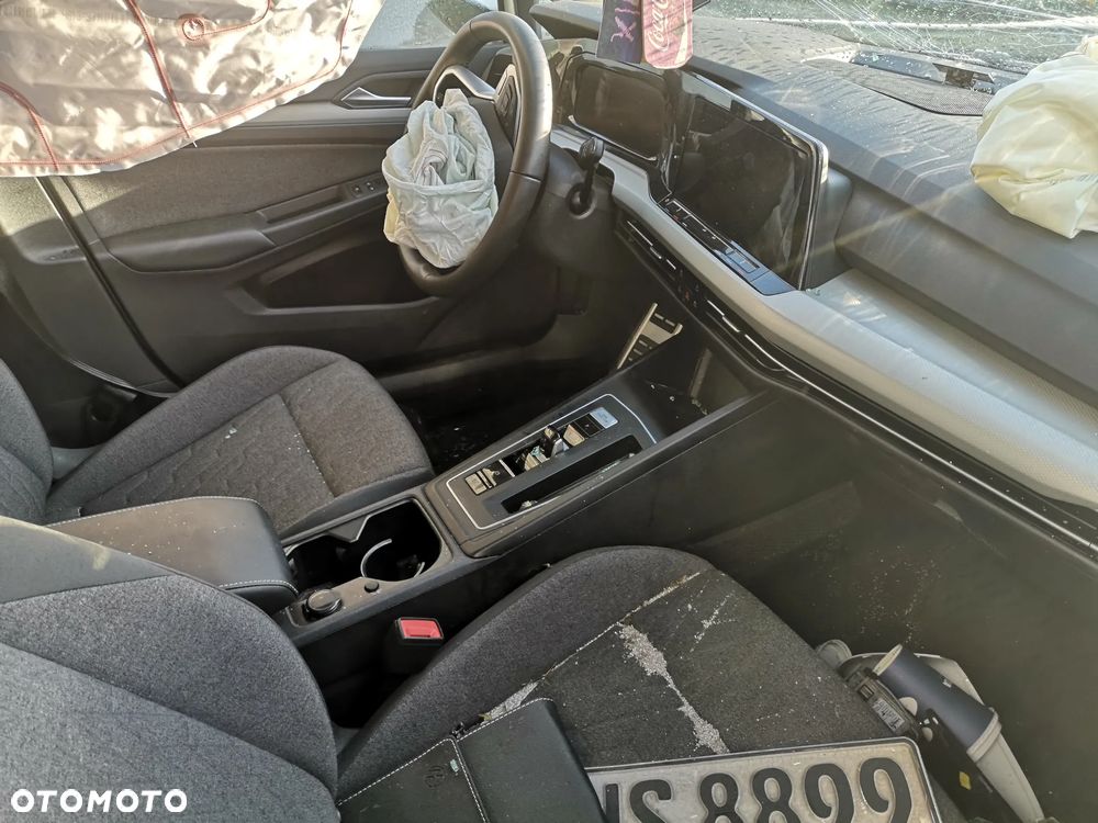 Volkswagen Golf ver-2-0-tdi-scr-dsg-life - 2