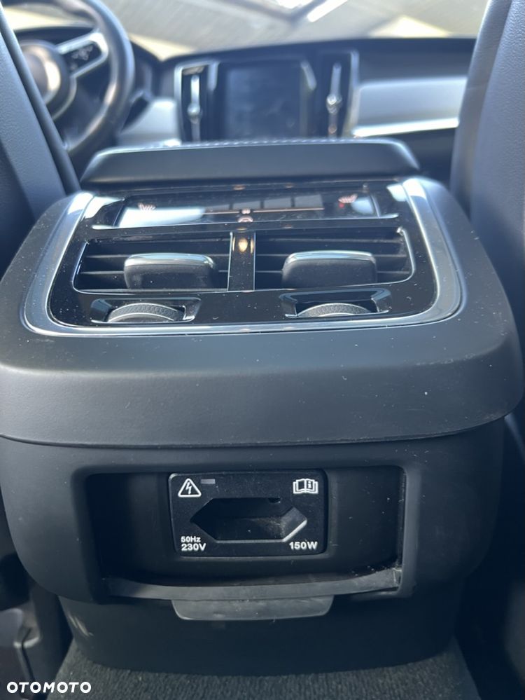 Volvo V90 D5 AWD Geartronic Momentum Pro - 18