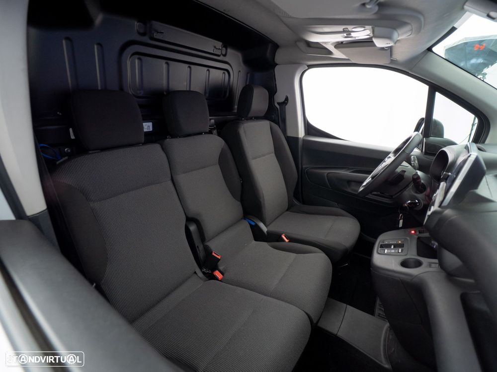 Opel Combo Cargo 1.5 CDTi L2H1 AT8 - 28