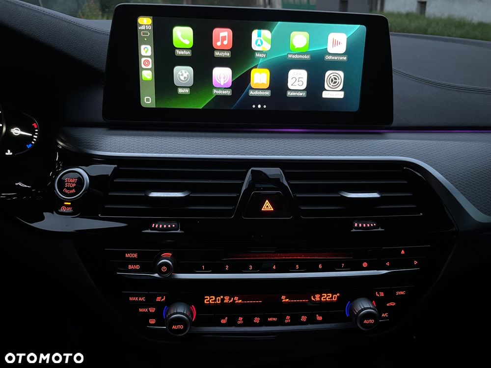 BMW Seria 5 530i xDrive M Sport sport - 17