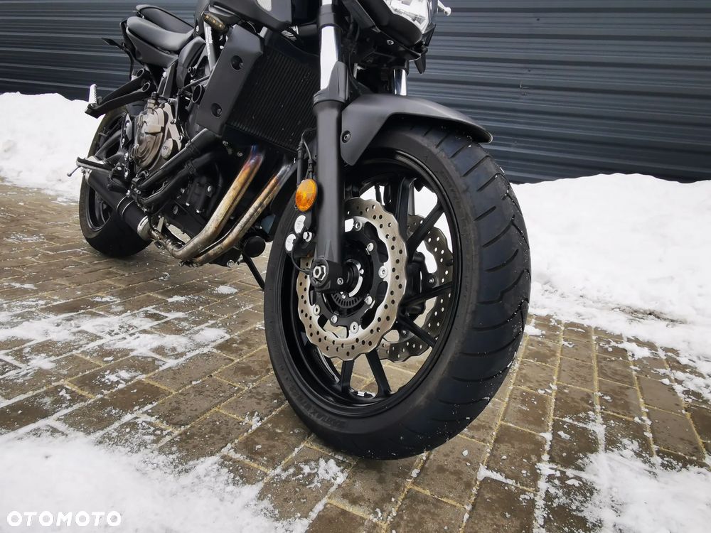Yamaha MT - 13