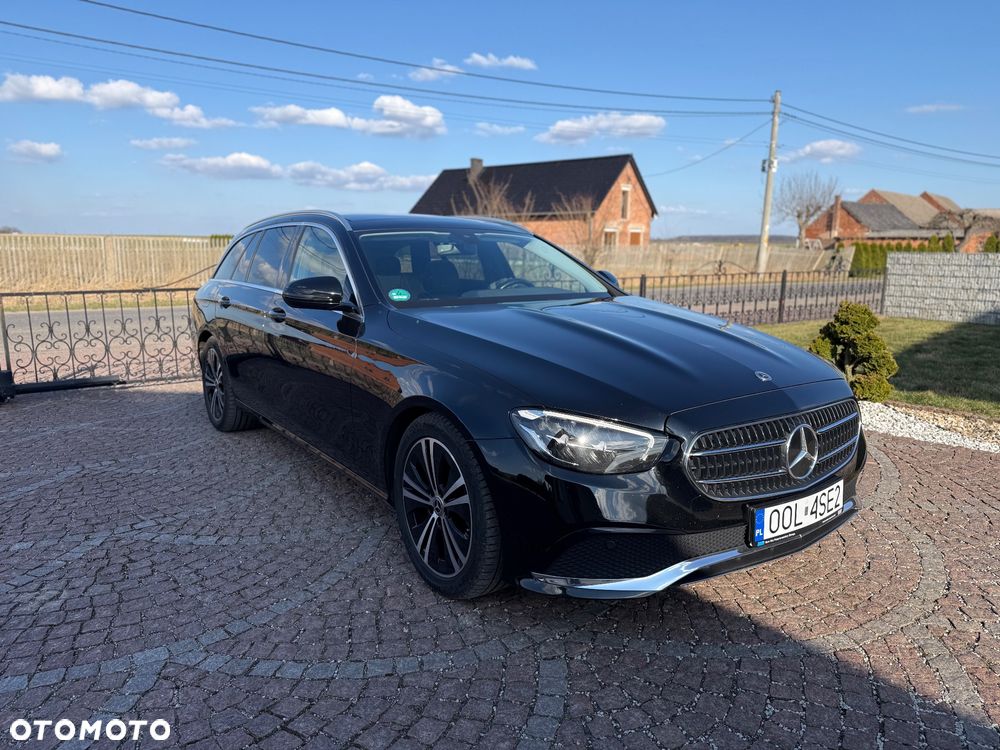 Mercedes-Benz Klasa E 220 d 9G-TRONIC Avantgarde - 3