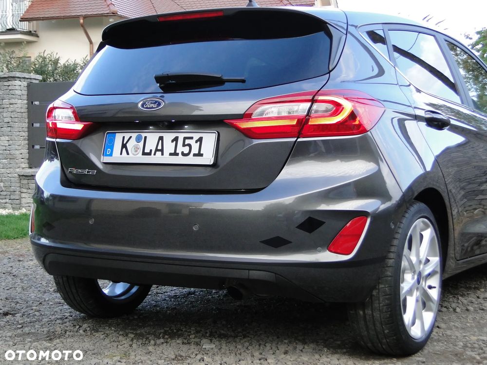 Ford Fiesta 1.0 EcoBoost S&S TITANIUM - 10
