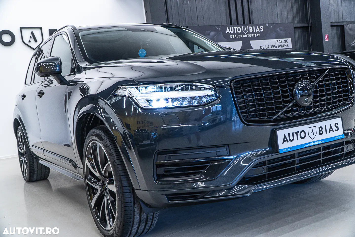 Volvo XC 90 T8 AWD Twin Engine Geartronic Inscription - 35
