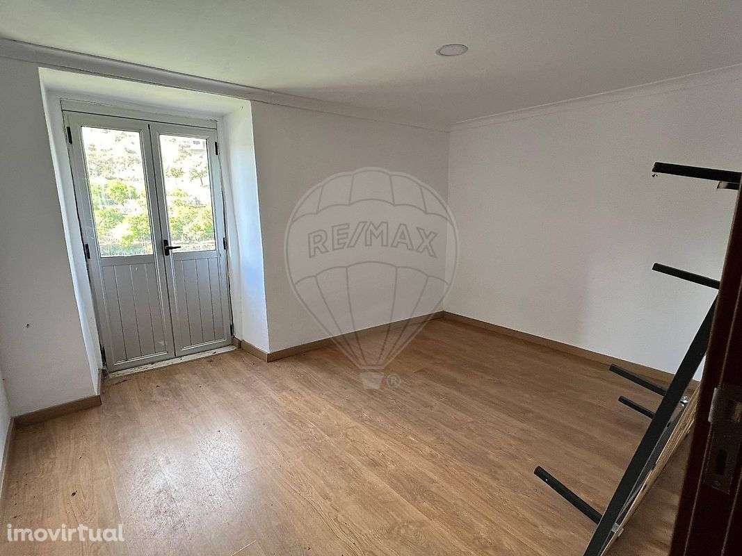 Moradia T2 para venda - Grande imagem: 4/8