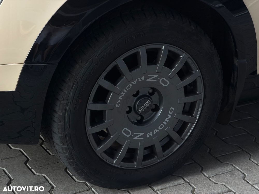 Audi A6 Allroad - 33