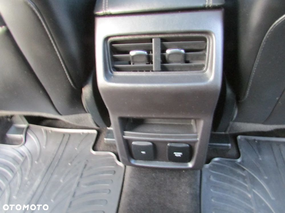 Ford Edge 2.0 TDCi 4x4 ST-LINE - 14