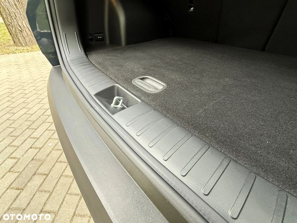 Hyundai Tucson 1.6 T-GDi HEV Executive 4WD - 27